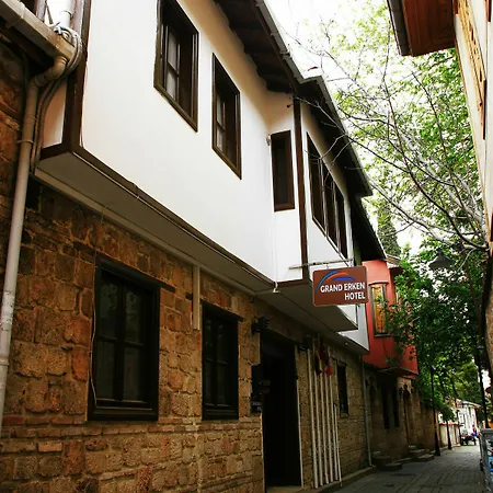 Ξενοδοχείο Grand Erken 3*